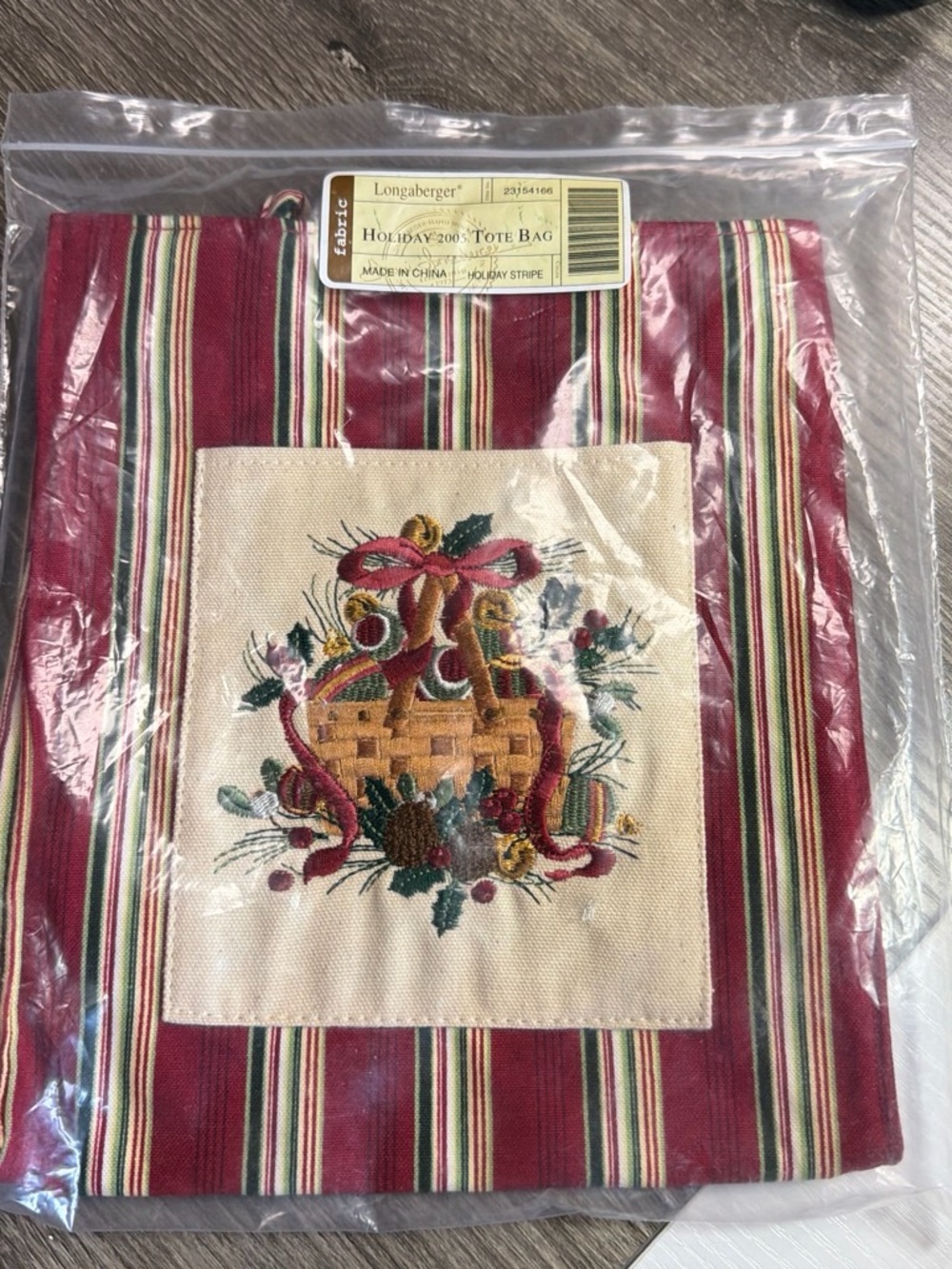 2005 New Longaberger Red & Cream Holiday Basket Embroidered Tote-Retired